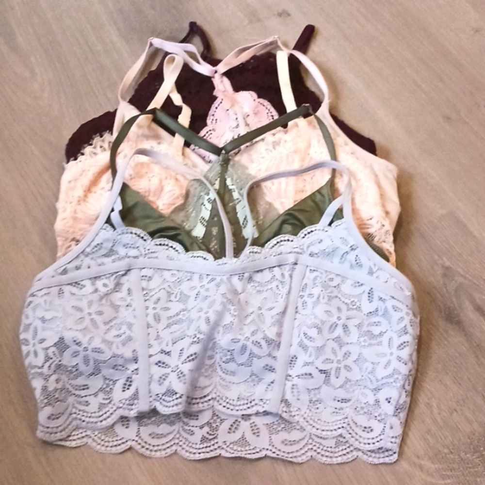 Dreamy 🌙🪐 Aerie Bralette bundle